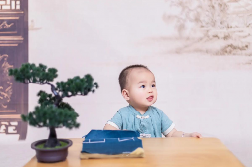 曲靖怀孕为啥肚子会长毛